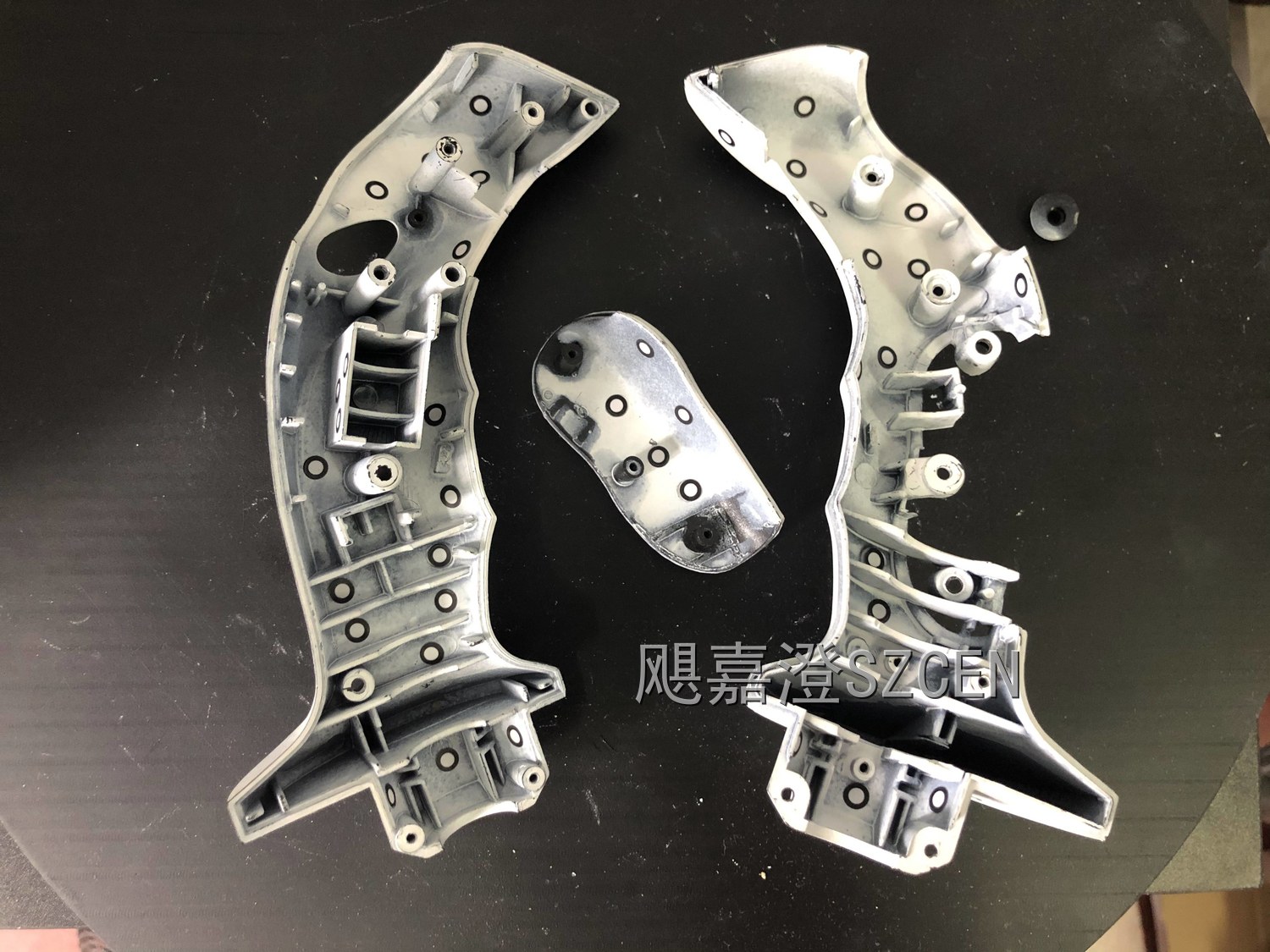 工程车操作手柄外壳｜逆向测绘建模设计