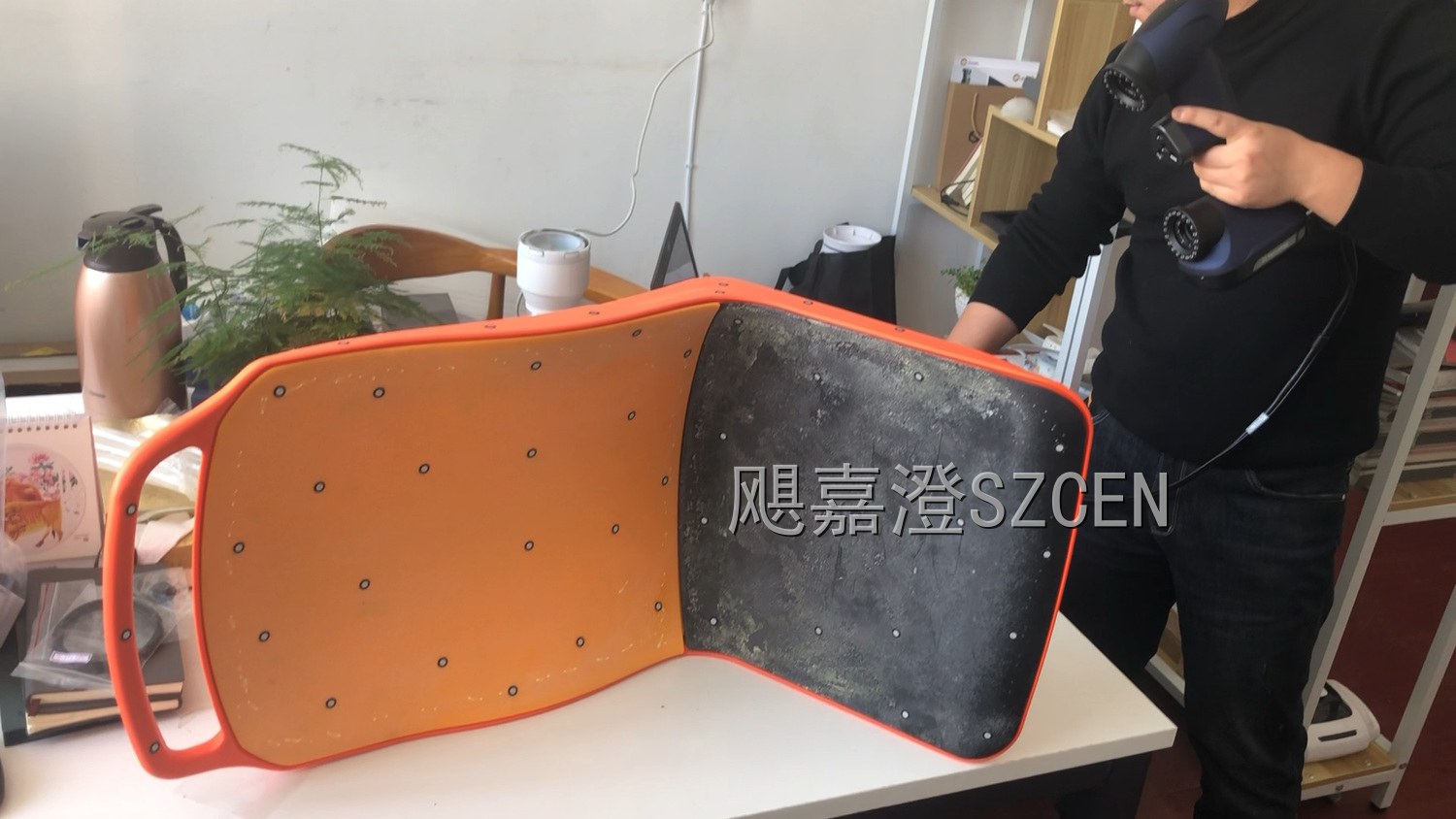 公交车塑胶座椅｜逆向测绘建模