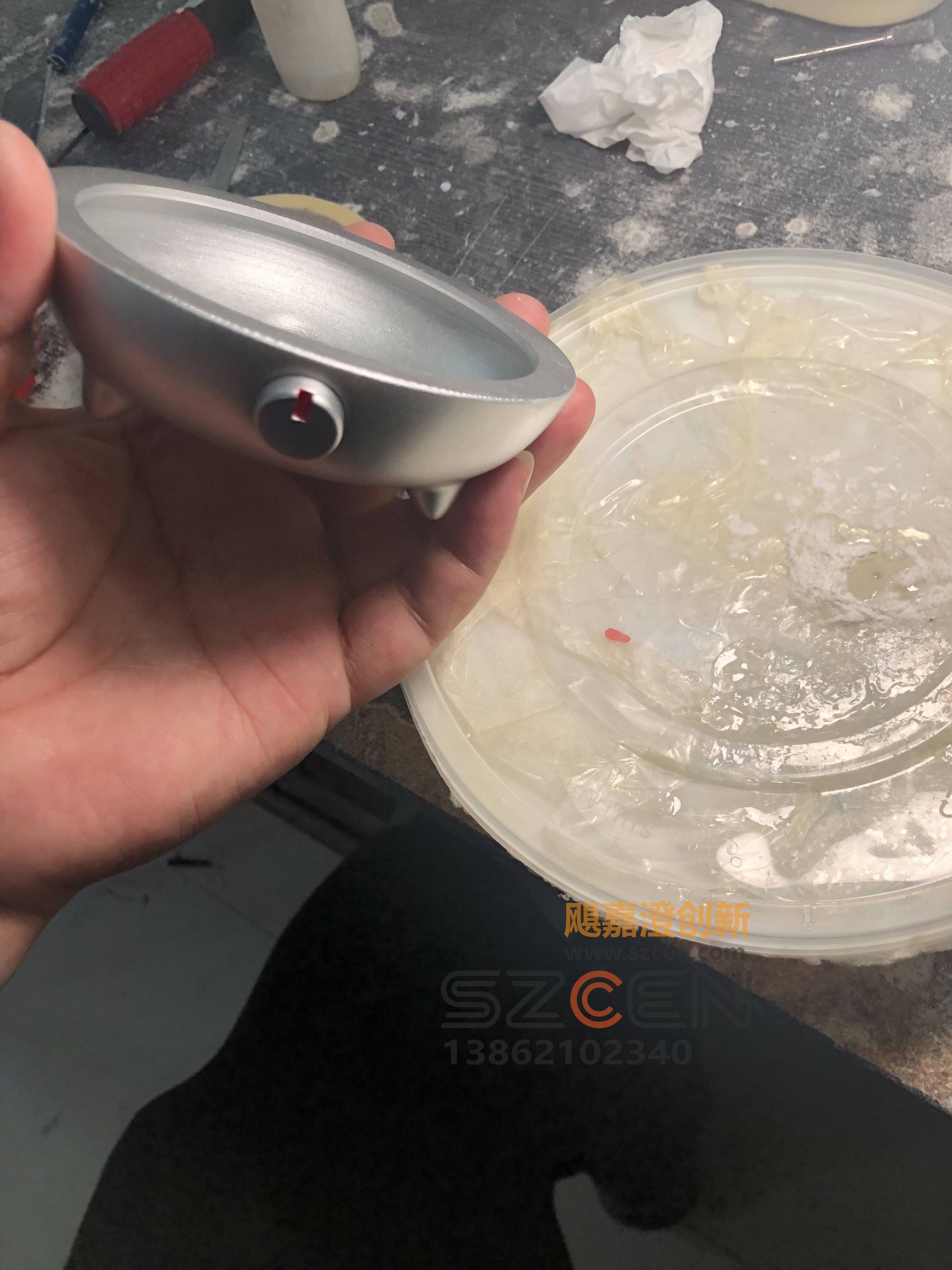 文创工艺品模型｜银灰圆盘与透明罩样件